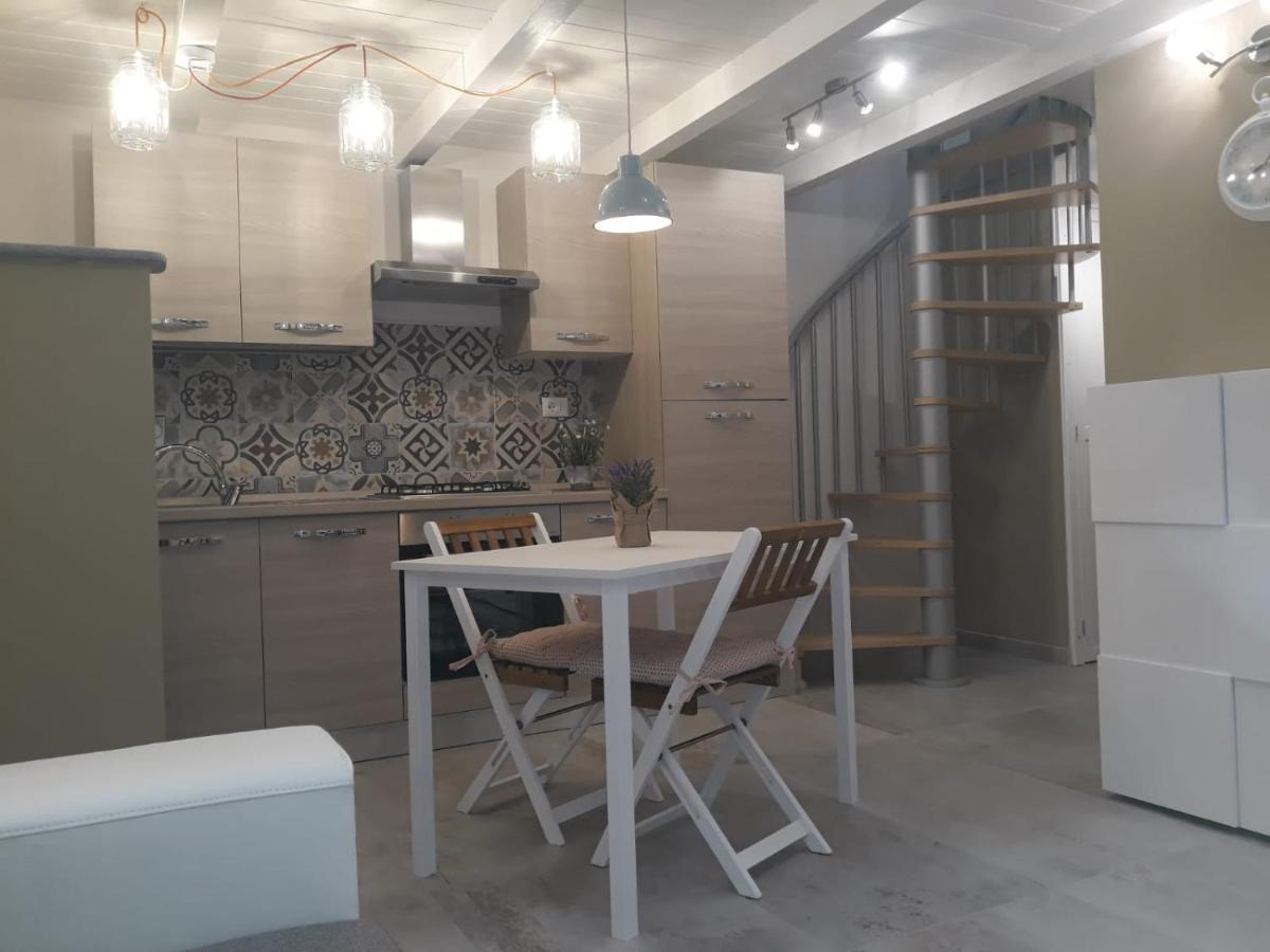 ורצ'לי Antico-Vicolo Appartamento Viviana מראה חיצוני תמונה